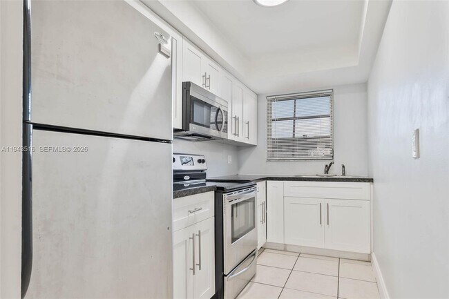 Building Photo - 7324 SW 82nd St