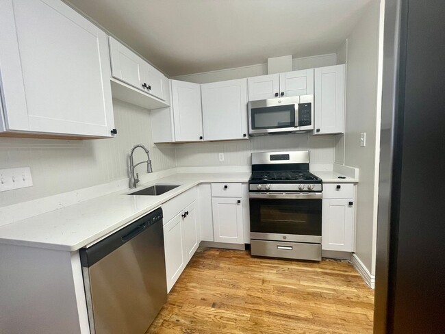 Building Photo - $0 DEPOSIT OPTION! Charming Ranch Home in Virginia Village: Timeless Elegance with Modern Upgrades