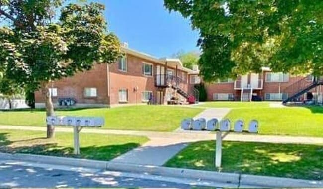 Building Photo - 125 S 200 W