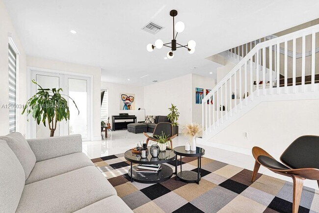 Building Photo - 16373 SW 30th St