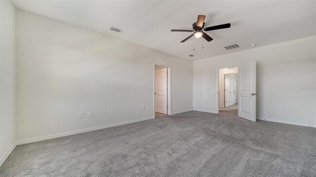 Building Photo - 12728 Lateral Root Dr