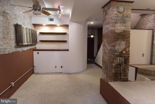 Building Photo - 1625 Brandywine St