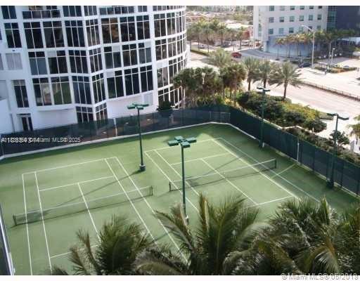 Building Photo - 18201 Collins Ave
