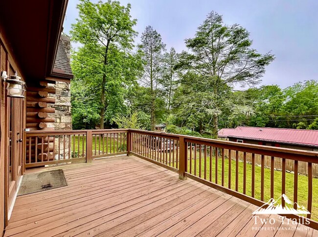 Building Photo - 3 BED/2 BATH CABIN NEAR OSCEOLA LAKE