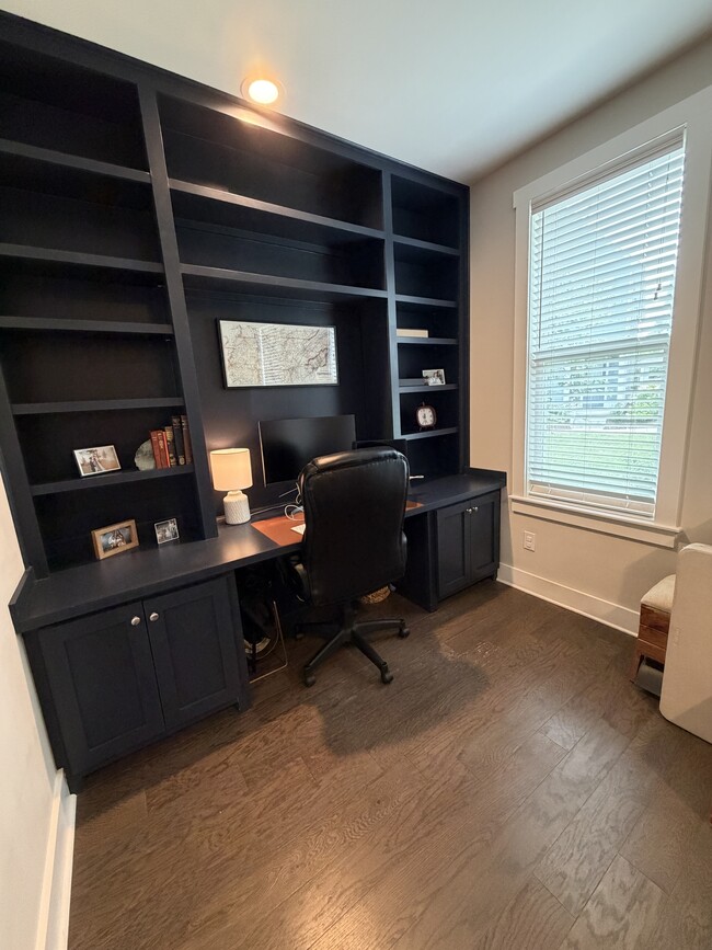 Building Photo - 773 Mill Creek Meadow Dr