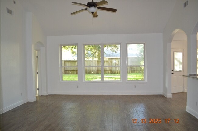 Building Photo - 6242 Piedra Negras Ct