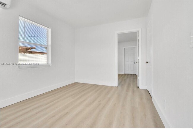 Building Photo - 26542 SW 138th Ct
