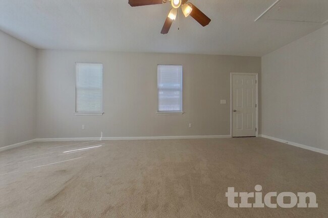 Building Photo - 108 Woodlands Village Dr