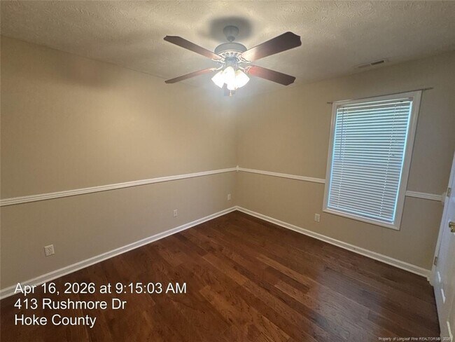 Building Photo - 413 Rushmore Ct