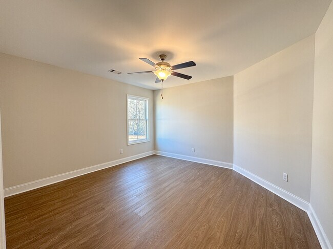 Building Photo - 119 Zetterower Rd