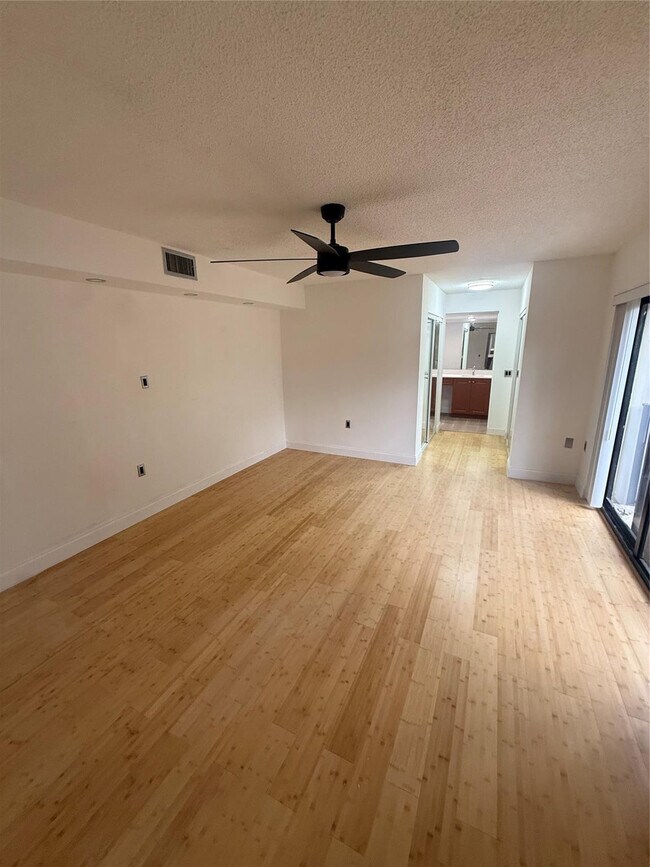 Building Photo - 9138 SW 23rd St