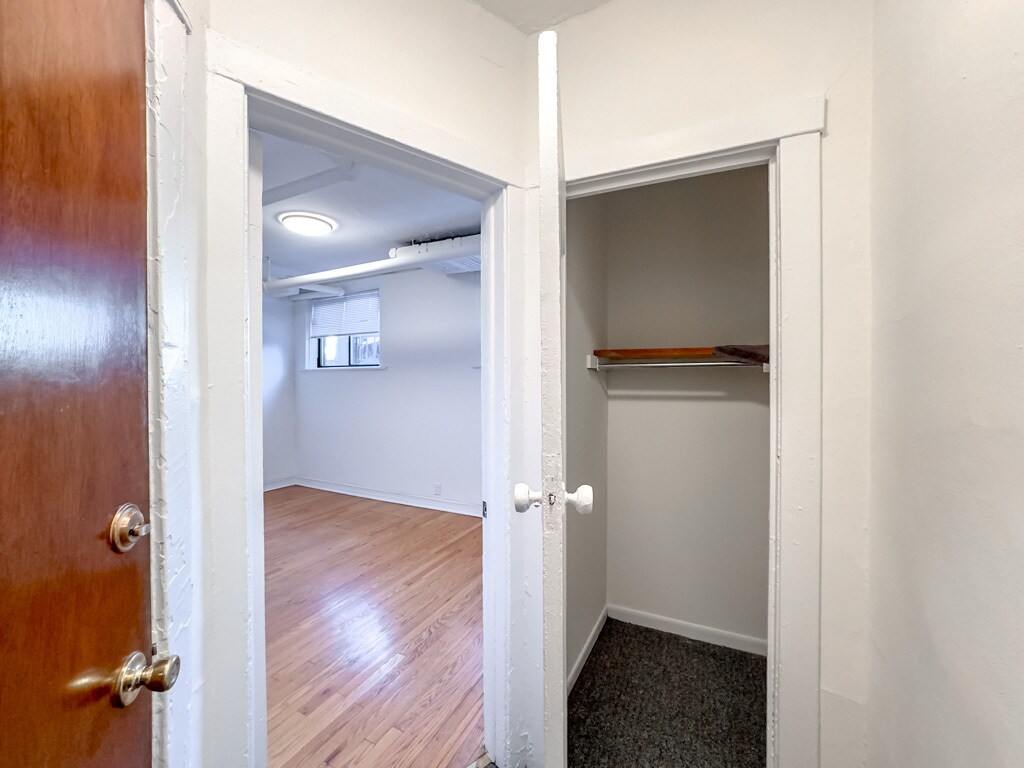 Building Photo - 3024 N Halsted St