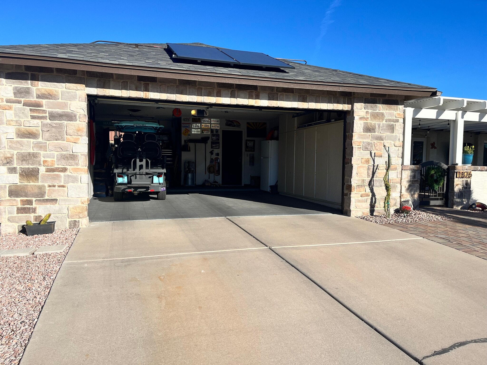 2 Car Garage with Golf Cart - 1876 Leisure World