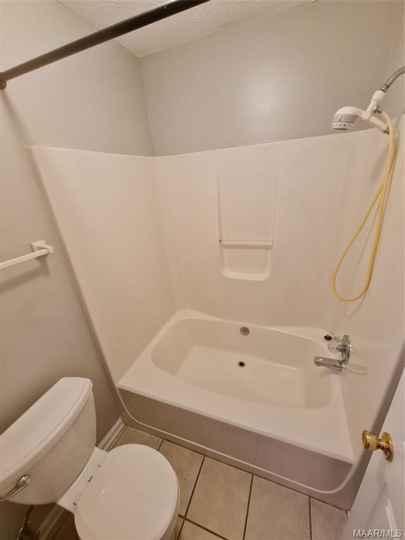 Building Photo - 6604 English Oak Ct