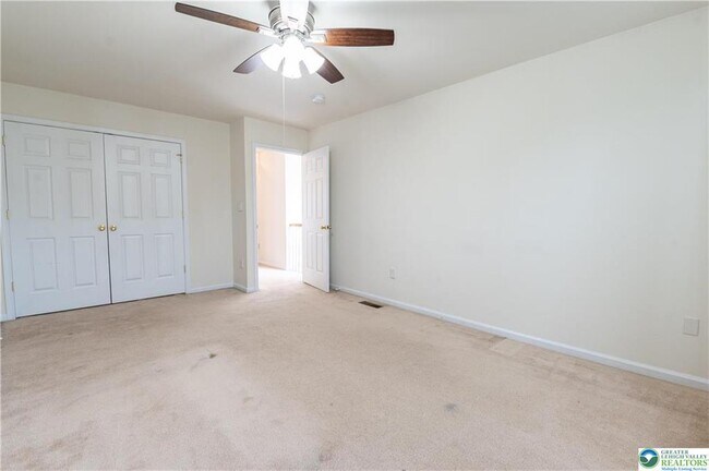 Building Photo - 5811 Fresh Meadow Dr