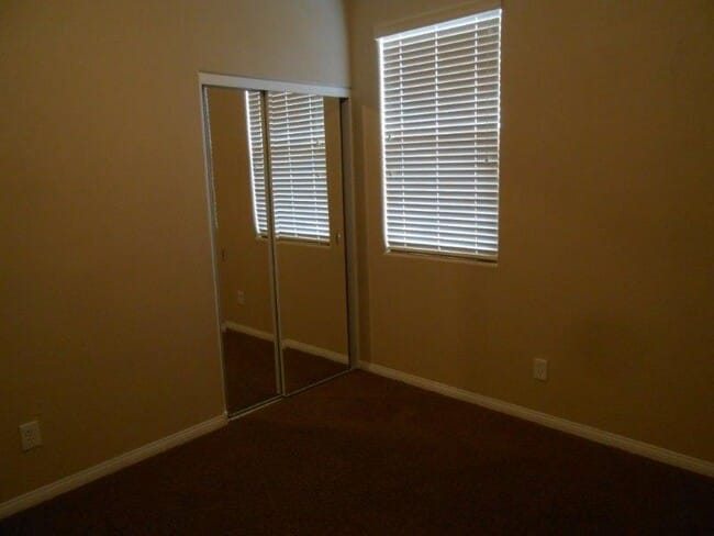 Building Photo - Beautiful Large Home in SW Las Vegas