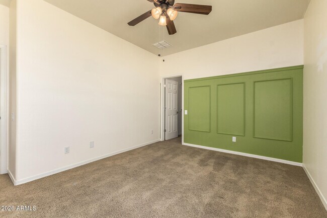 Building Photo - 5303 W Pinnacle Vista Dr