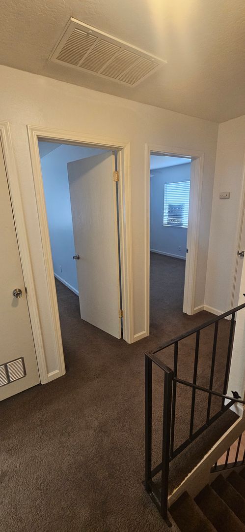 Building Photo - 263 Sharp Cir