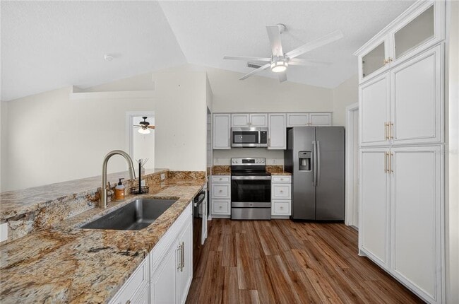 Building Photo - 10748 Siena Dr