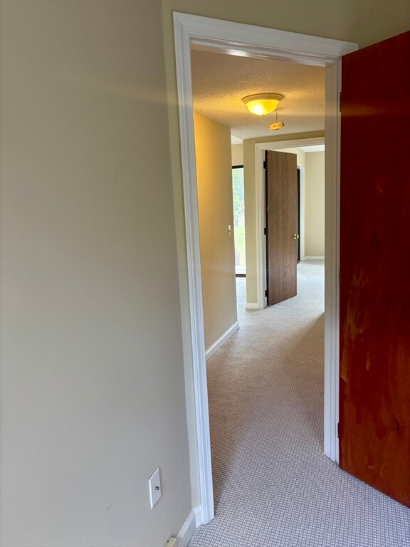 Building Photo - 305 Trailside Way