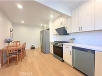 Building Photo - 637 W Floral Dr