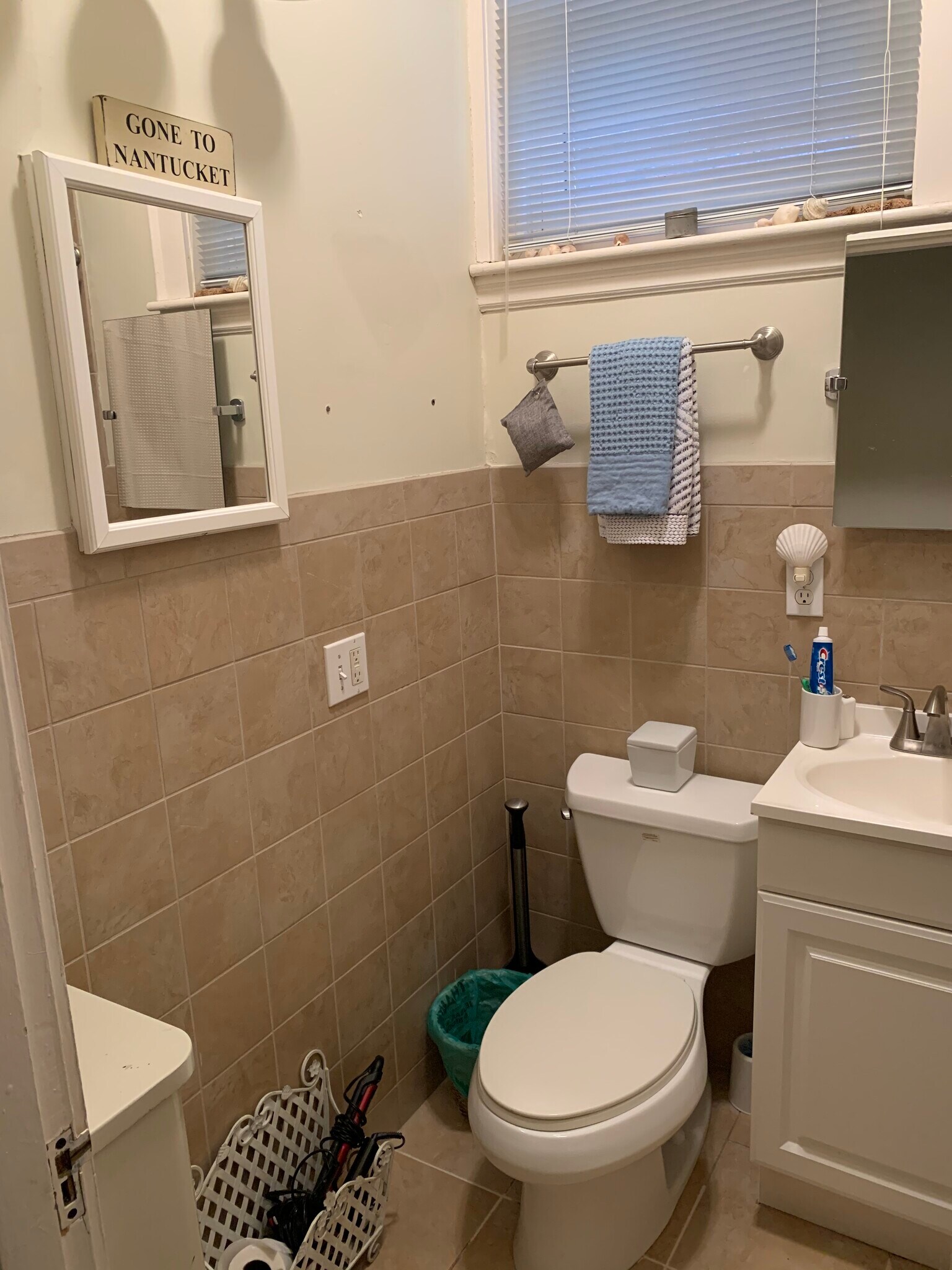 Building Photo - 45 Pinckney St