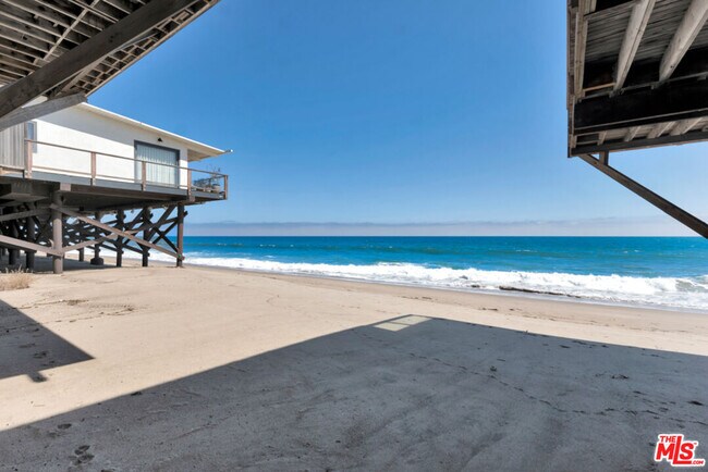 Building Photo - 24528 Malibu Rd