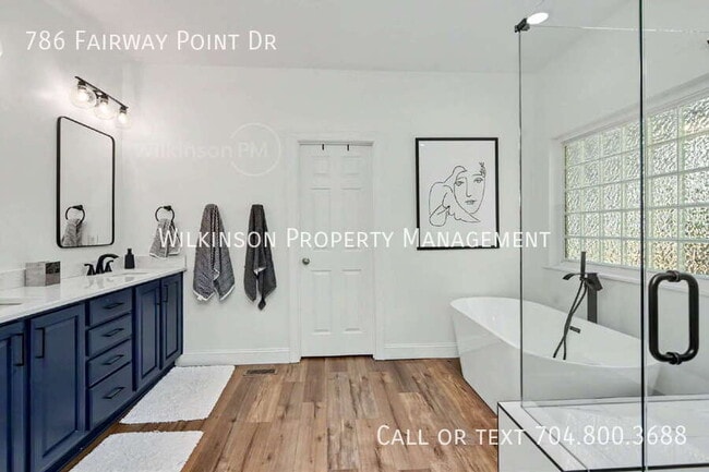 Building Photo - 786 Fairway Point Dr