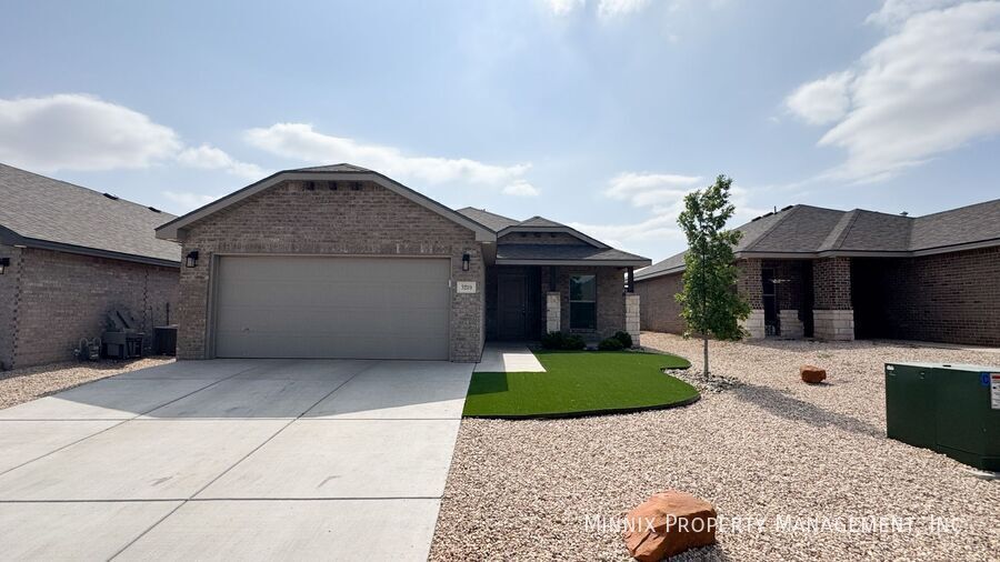 Building Photo - 3219 Abbeville Ave