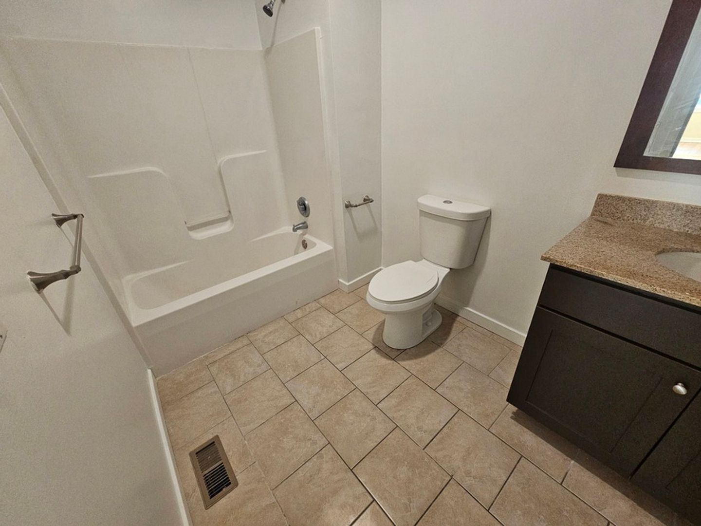 Building Photo - 2030 E Dauphin St