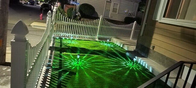 Building Photo - 47 Cottage St