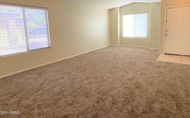 Building Photo - 7220 S 55th Dr