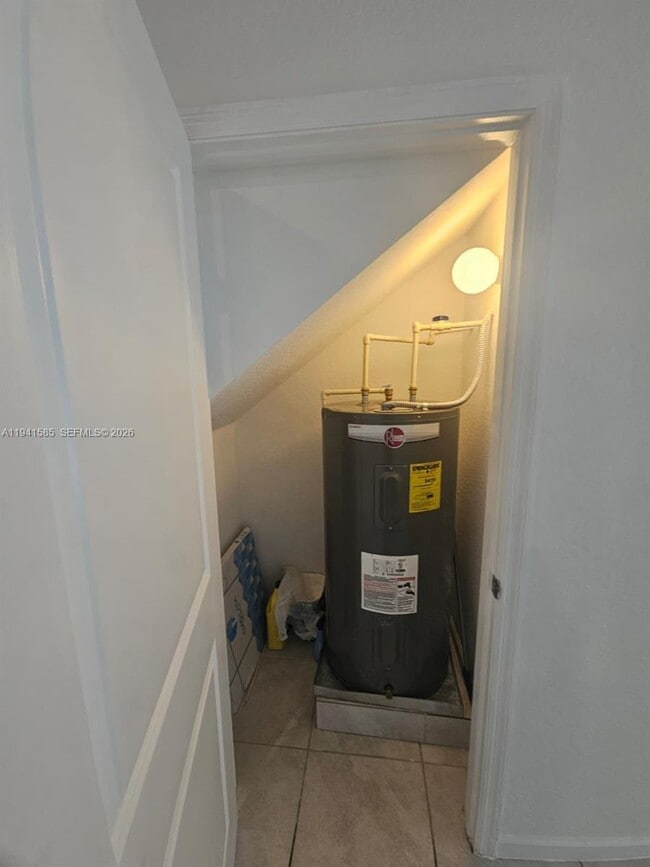 Building Photo - 2944 NW 180th St