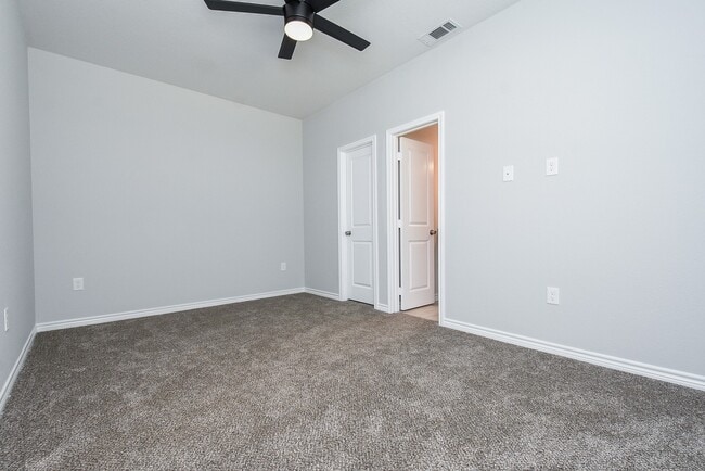 Building Photo - 16991 W Dounreay St