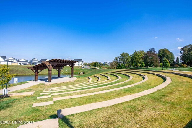 Building Photo - 6353 Meeting St