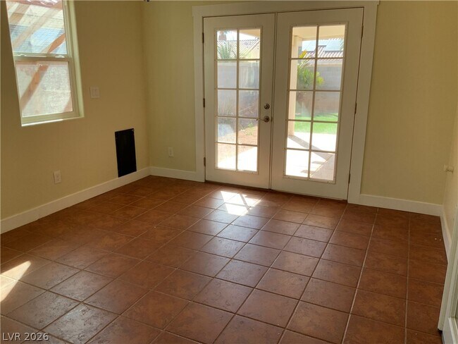 Building Photo - 216 Red Cloud Terrace