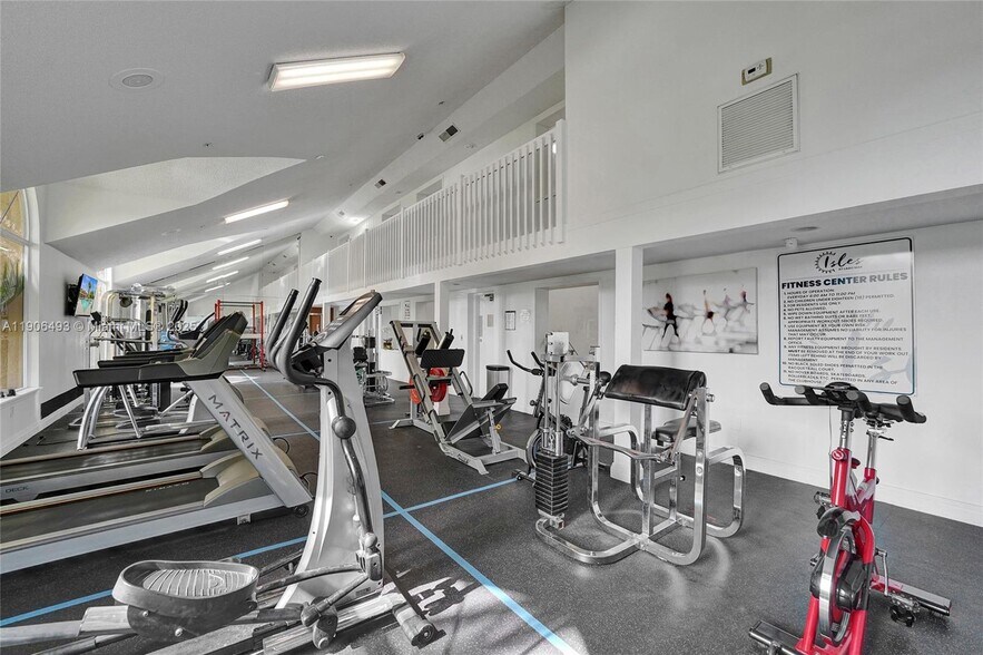 Building Photo - 417 Vista Isles Dr