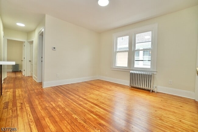 Building Photo - 24 Hornblower Ave