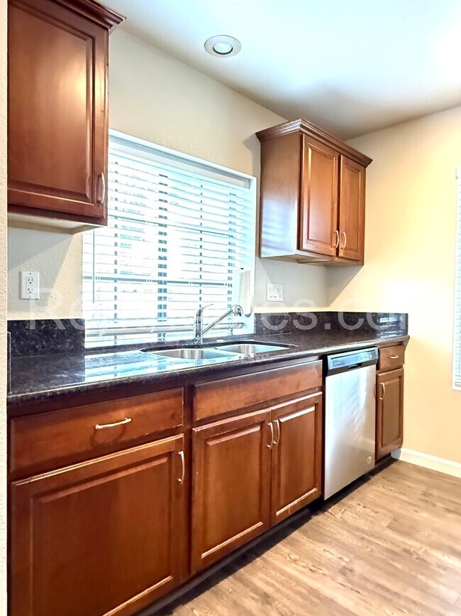Building Photo - Mira Mesa, 8545 Summerdale Rd #225, Granite Counters, Stainless Steel Appliances, Central AC.