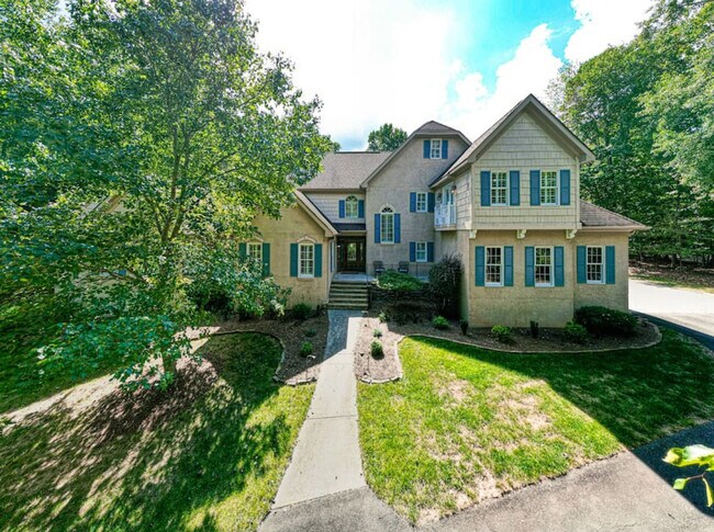 Building Photo - 3115 High Ridge Rd