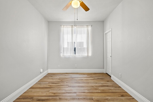 Building Photo - 40612 Chantemar Way