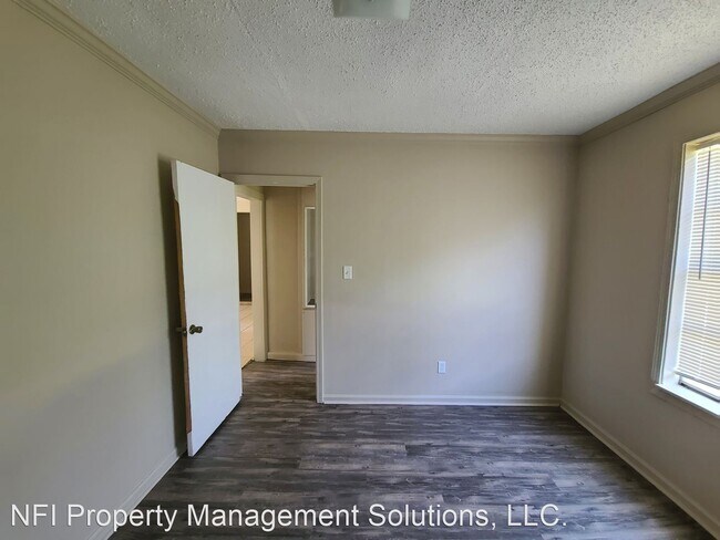 Building Photo - 2 br, 1 bath House - 34 Lincoln Road