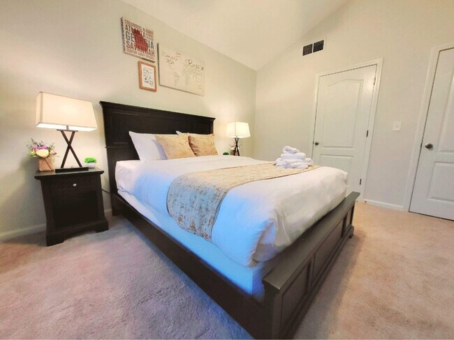 Building Photo - 3104 Pucketts Mill Rd