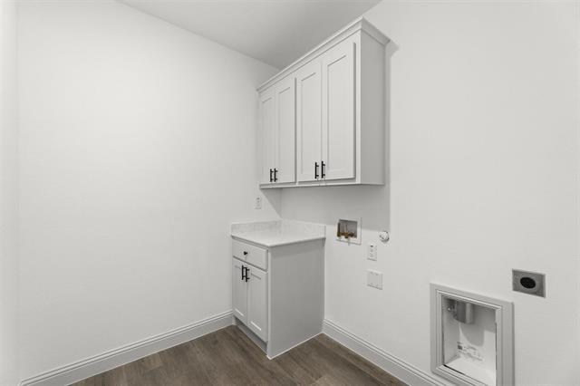 Building Photo - 544 Oak Crk Dr