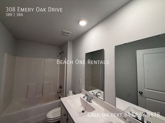 Building Photo - 308 Emery Oak Dr
