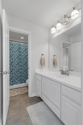 Building Photo - 5811 Lightfoot Ln