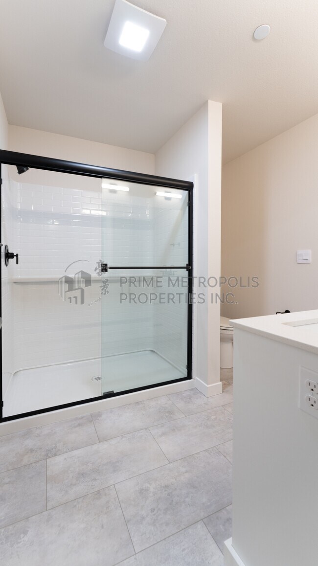 Building Photo - 16111 36th Ave W