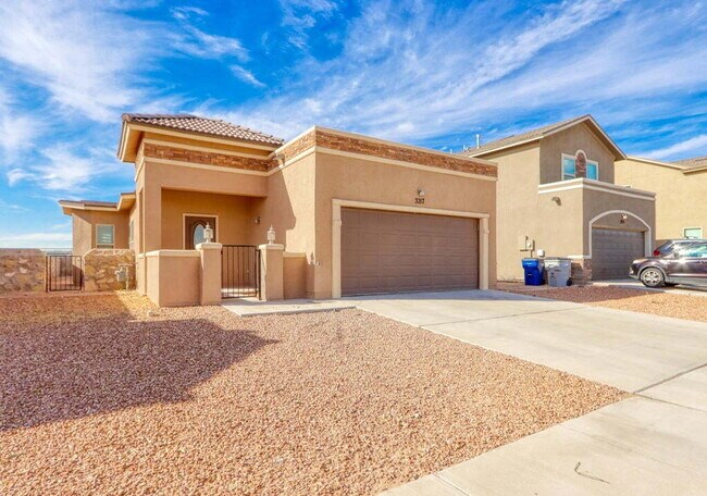 Building Photo - Cozy and Beautiful Home-3217 Willie Cager El Paso, Texas 79938 Lease today!