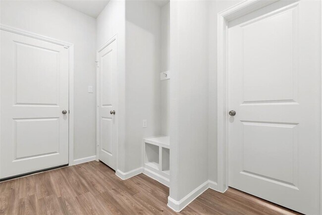 Building Photo - 5815 Jade Crest Ct