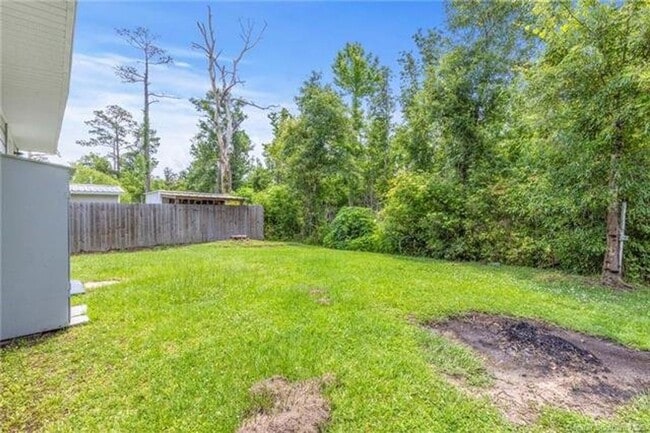 Building Photo - 3 Bedroom 1 Bathroom Home for Rent